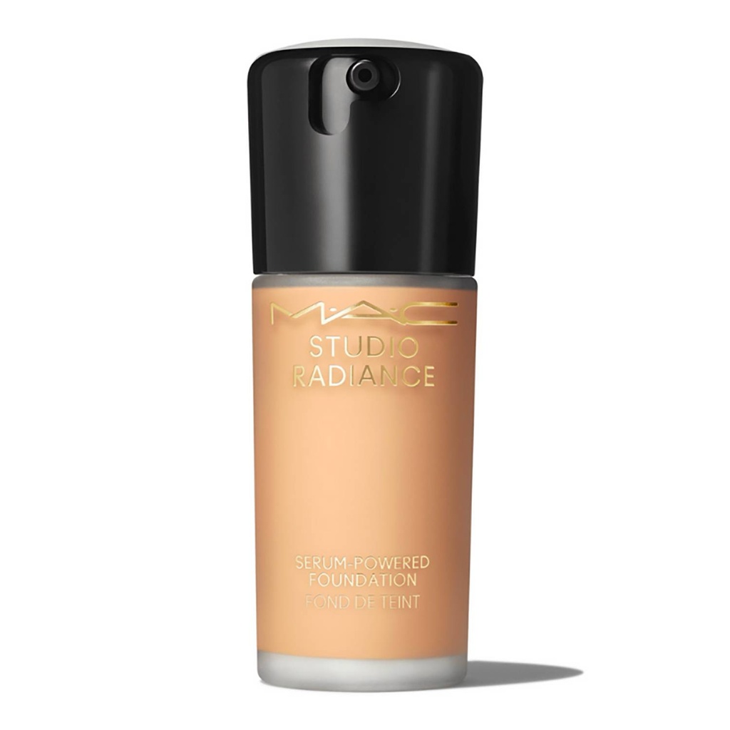 Base Studio Radiance Serum Powered Foundation 30ml